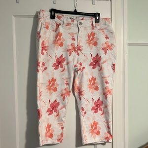 Flower print cropped jeans